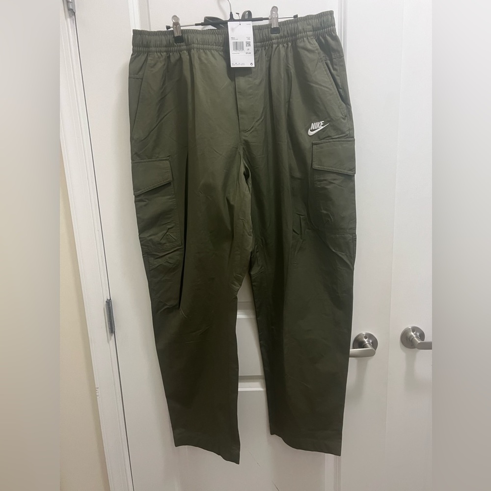 MENS NIKE CARGO PANT XXL NWT